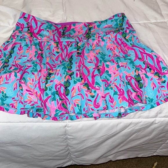 Lilly Pulitzer Multi Seaweed Samba skort size XS like new - Picture 3 of 3
